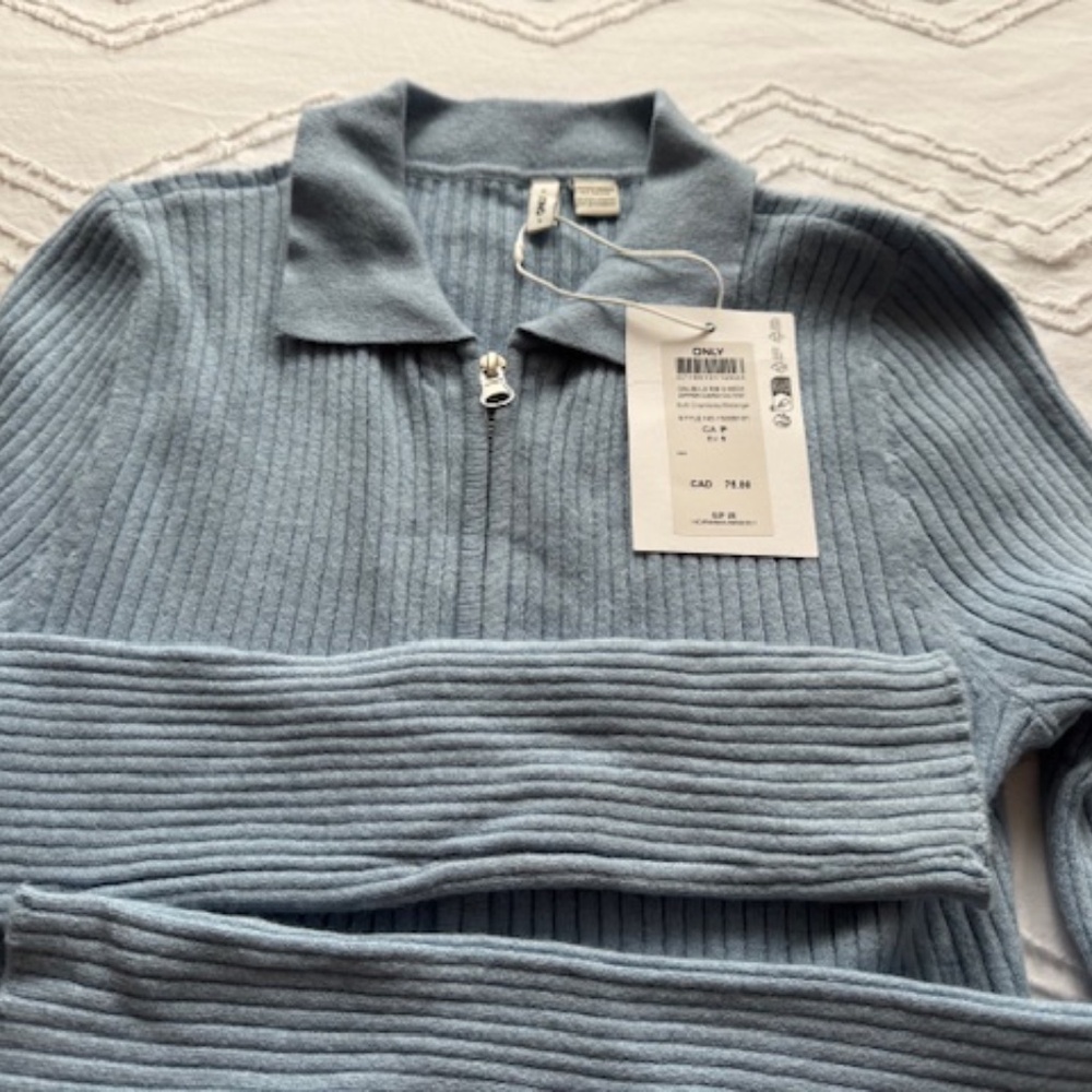 ONLY - Cardigan with front zip - NEW - Light Blue - Size S